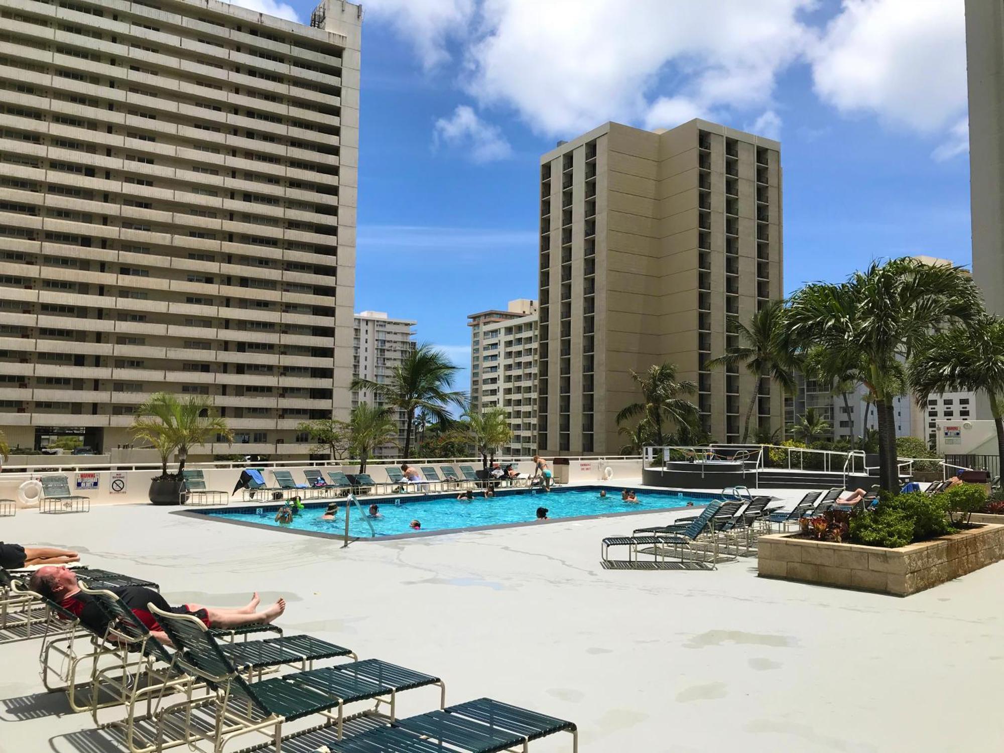 Waikiki Banyan Oasis With Partial Ocean View, 1-Block To Beach, Free Parking Apartment Honolulu Exterior photo